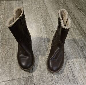 Brown Faux Fur Lined Boots